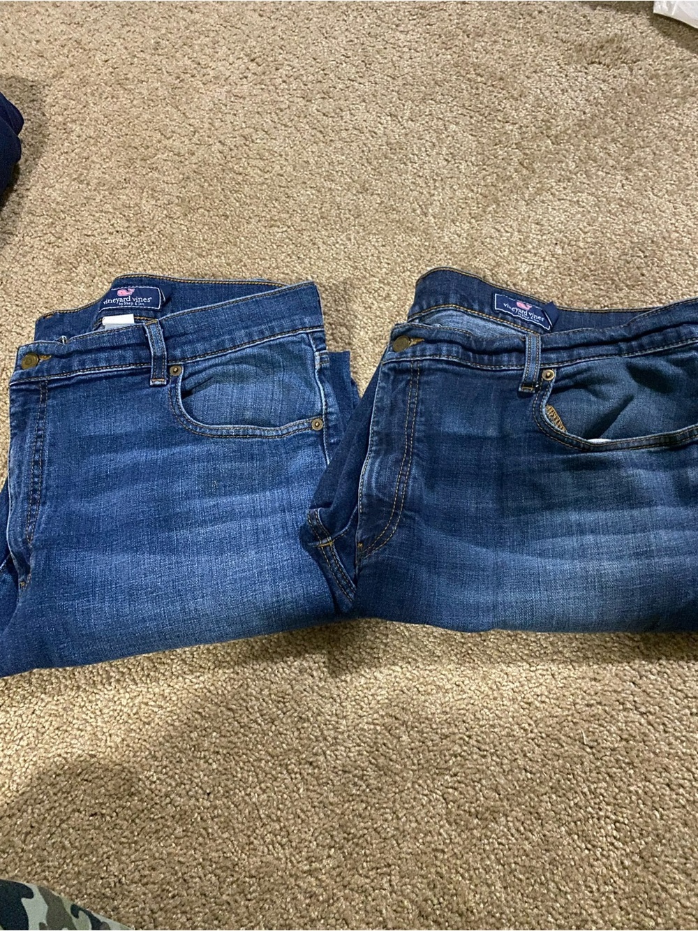 Vineyard Vines Men’s Jeans Bundle